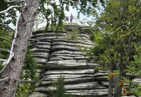 Felsformation Rudolfstein bei der Ortschaft Weißenstadt.